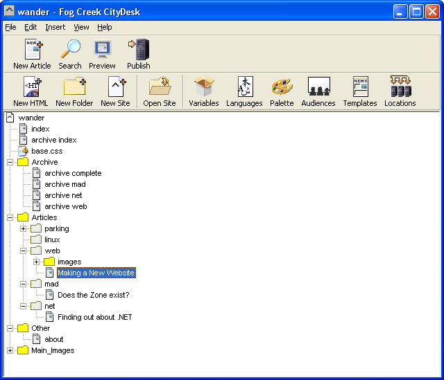 [City Desk screenshot]